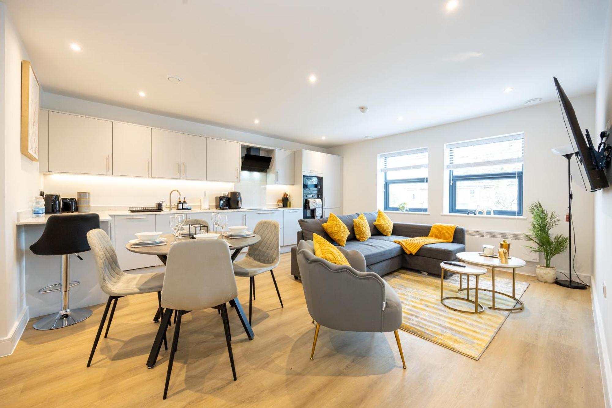 Modern 2 Bed Near Wythenshawe Hospital And Manchester Airport With Parking 外观 照片