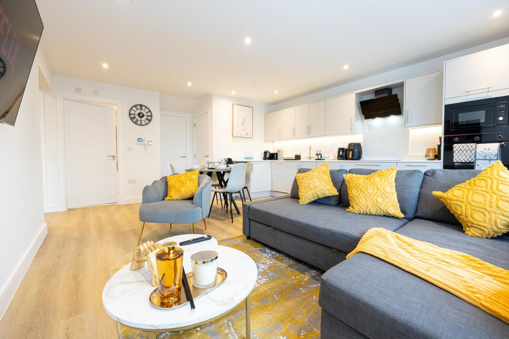 Modern 2 Bed Near Wythenshawe Hospital And Manchester Airport With Parking 外观 照片