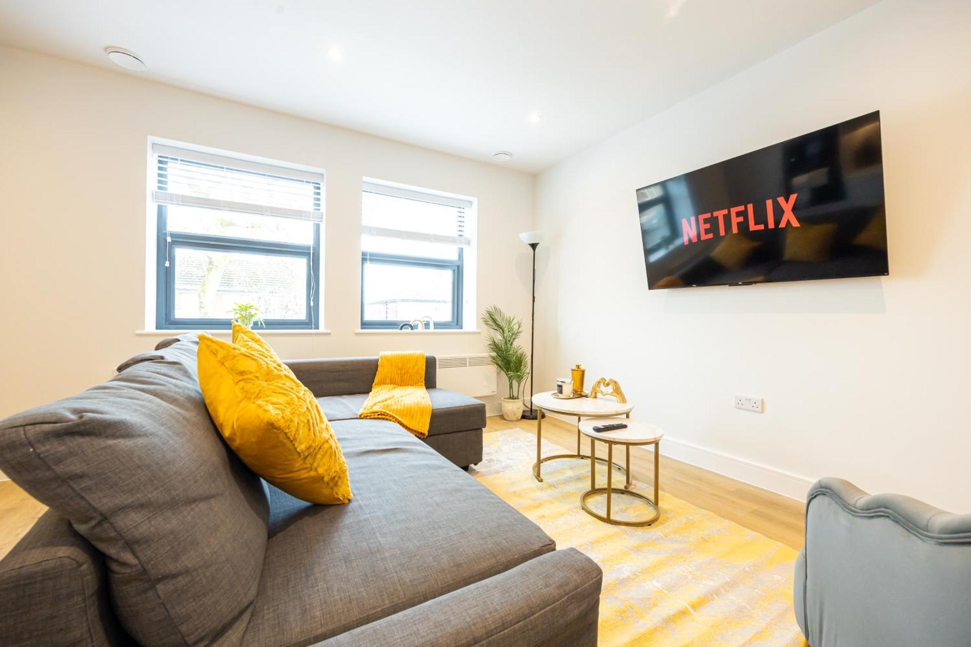 Modern 2 Bed Near Wythenshawe Hospital And Manchester Airport With Parking 外观 照片